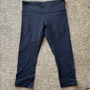 Wunder Under Crop size 8